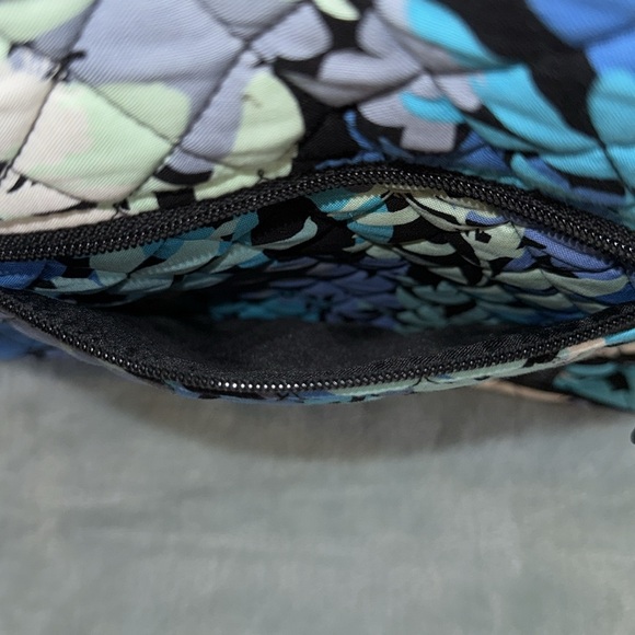 Vera Bradley Tote - Picture 12 of 12